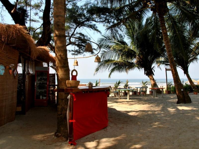 Mamagoa Resort Morjim Buitenkant foto