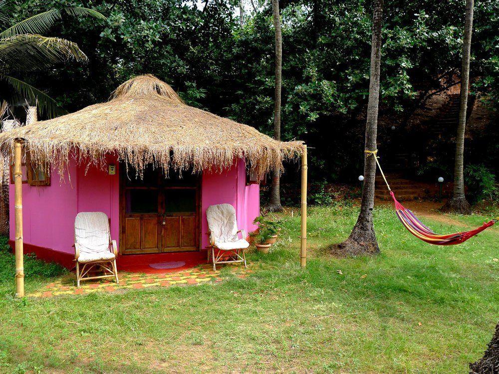 Mamagoa Resort Morjim Buitenkant foto