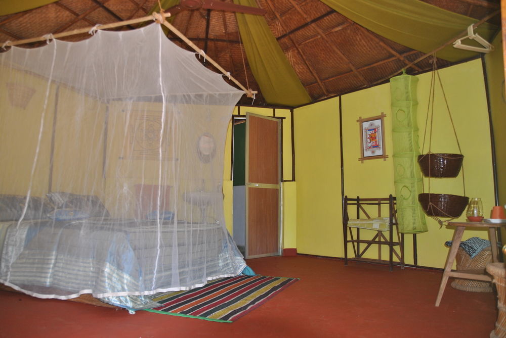 Mamagoa Resort Morjim Buitenkant foto
