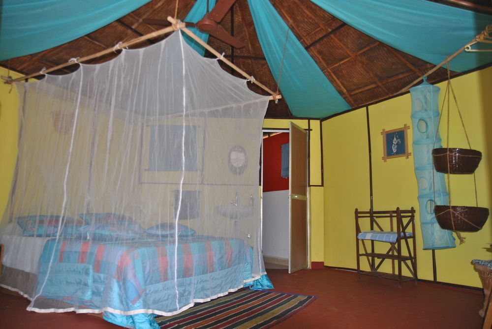 Mamagoa Resort Morjim Buitenkant foto