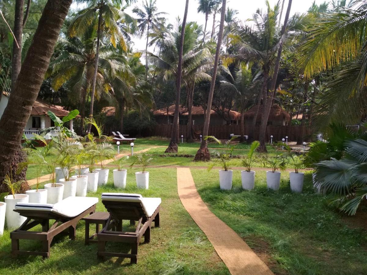 Mamagoa Resort Morjim Buitenkant foto