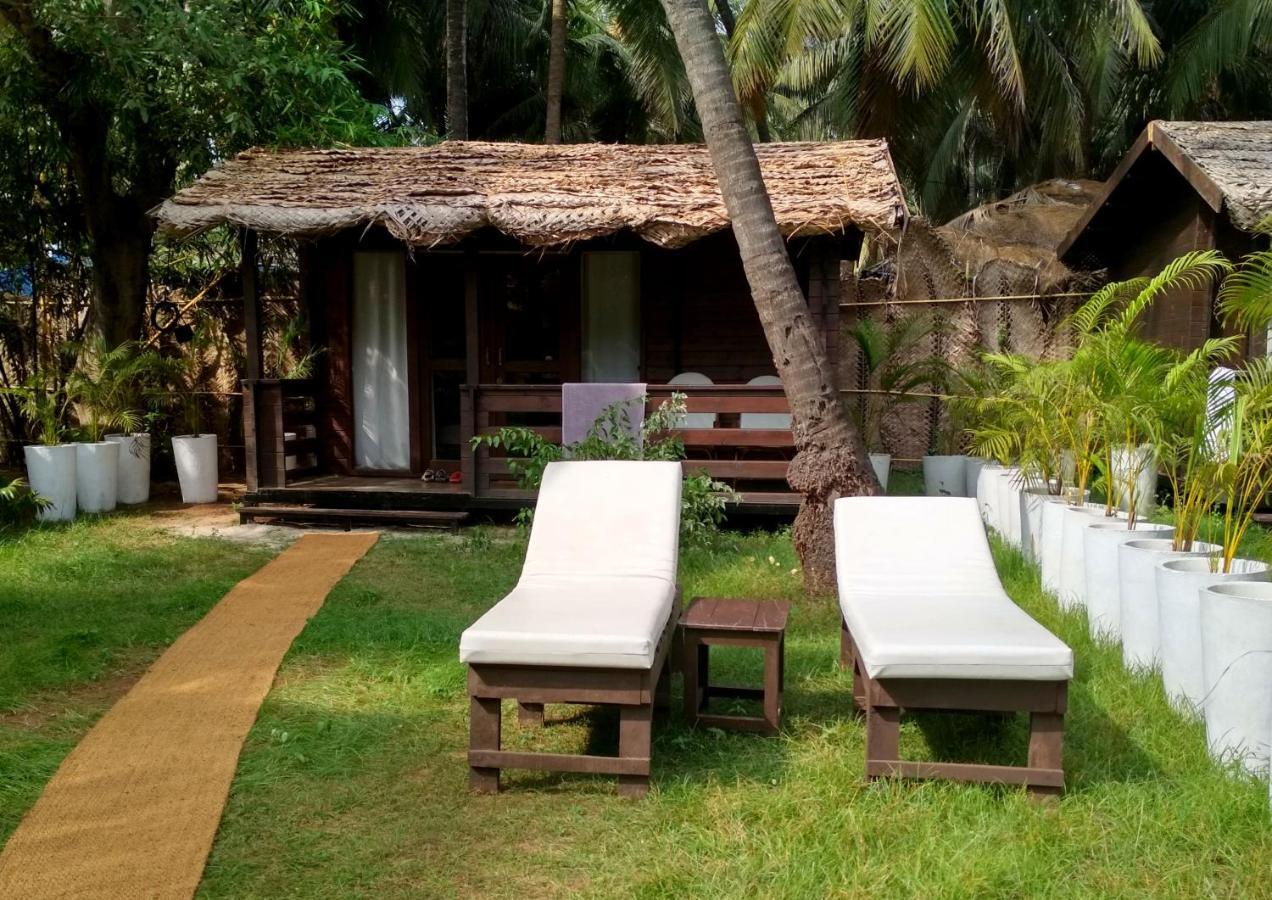 Mamagoa Resort Morjim Buitenkant foto