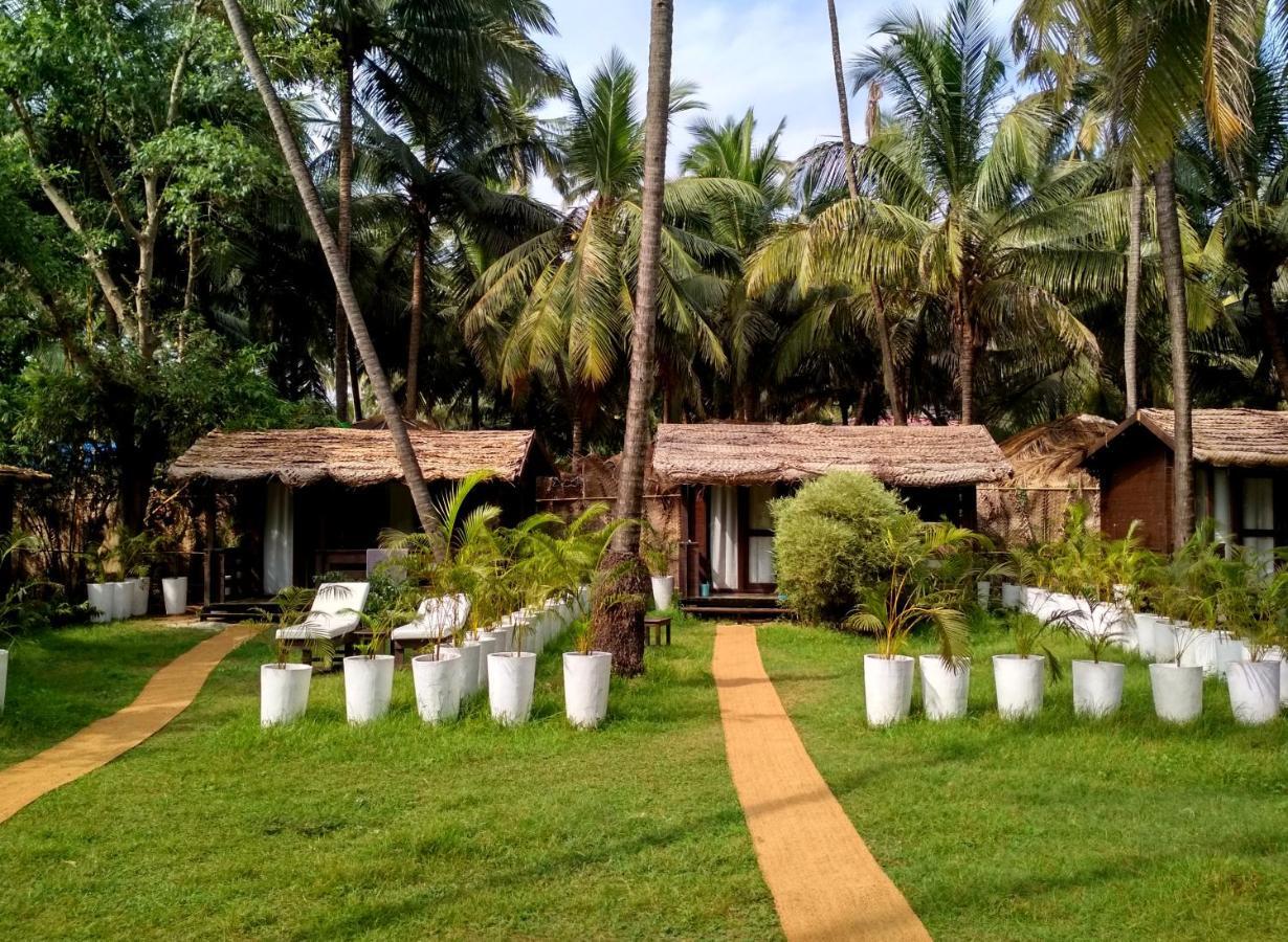 Mamagoa Resort Morjim Buitenkant foto